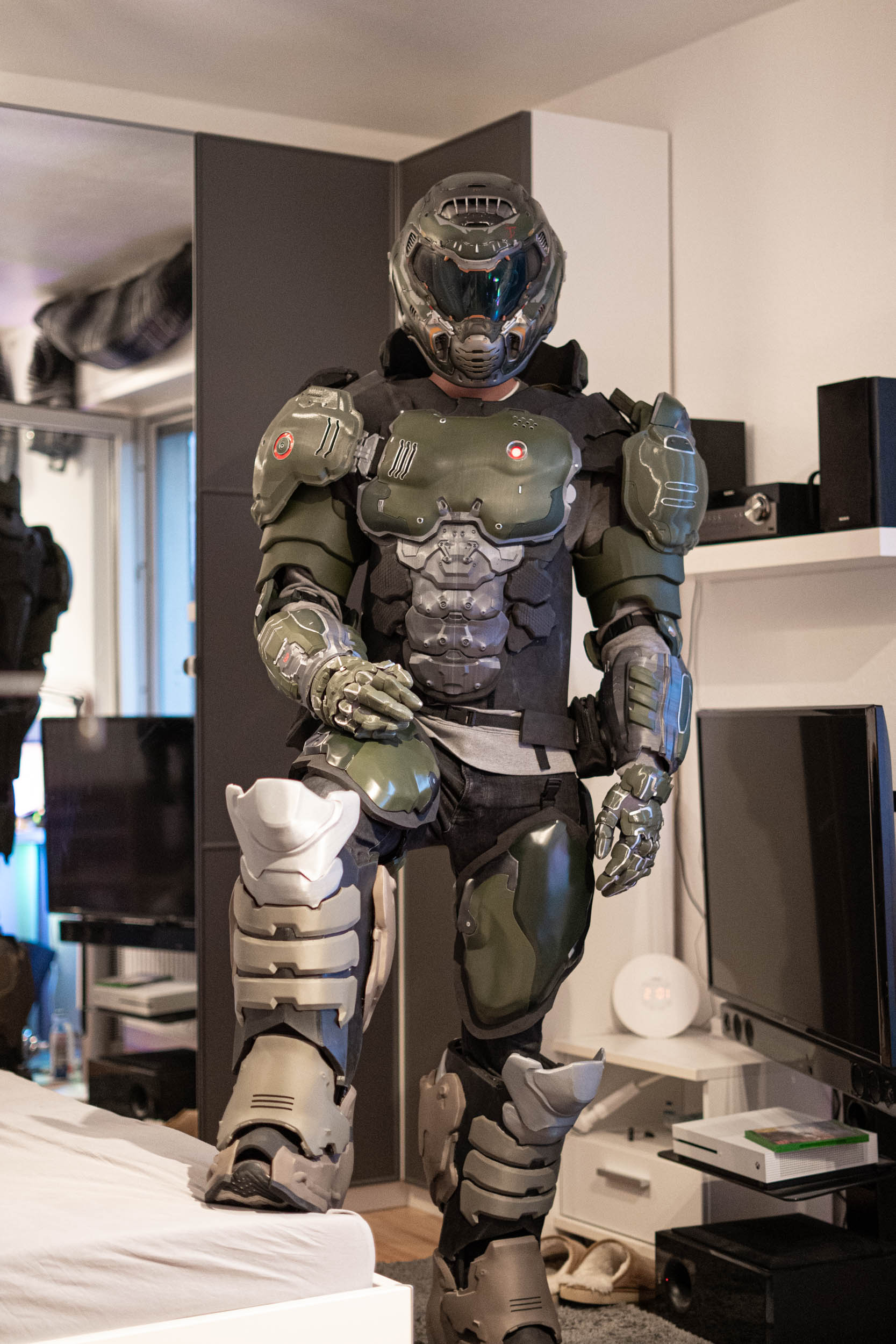 Yet Another Doom Slayer Praetor Suit 2016 Build Halo Costume And Prop Maker Community 405th