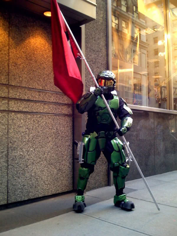 MasterChief-JimWiththeFlag-Halo3Lau.jpg