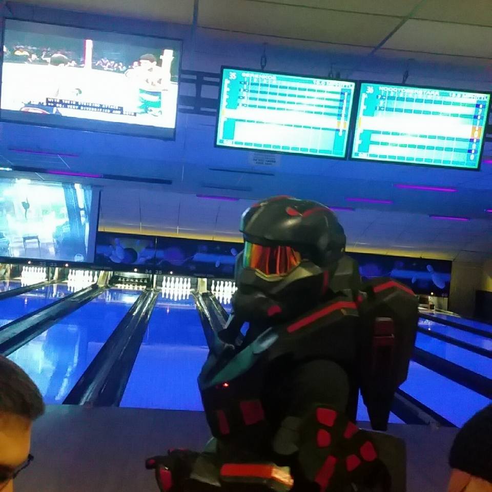 Bowling (Sci-Fi Valley Con) 2016